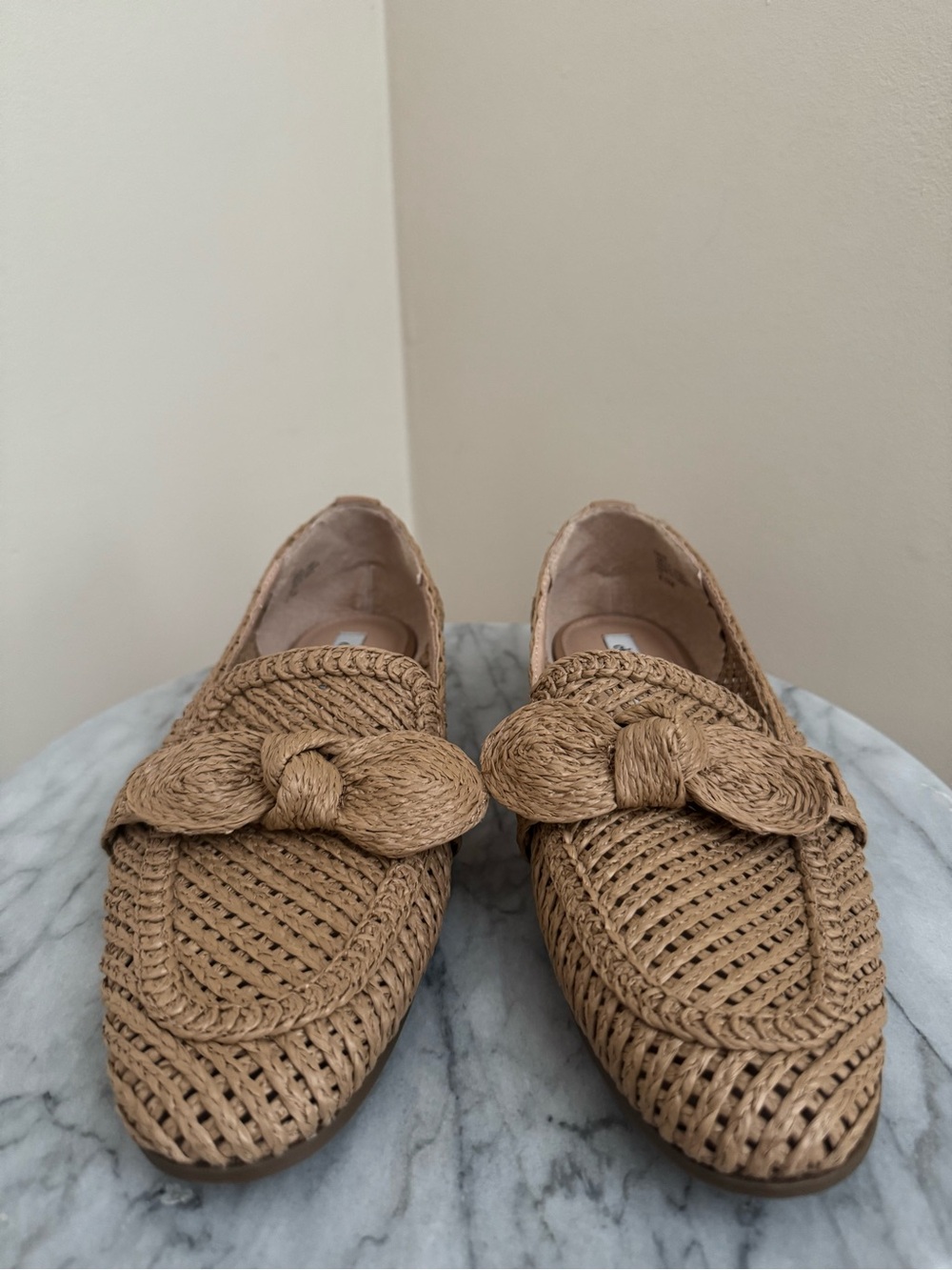 Charles David Finite Raffia Loafers Women’s Size 8.5 Tan Woven Slip On Flats - Picture 4 of 10